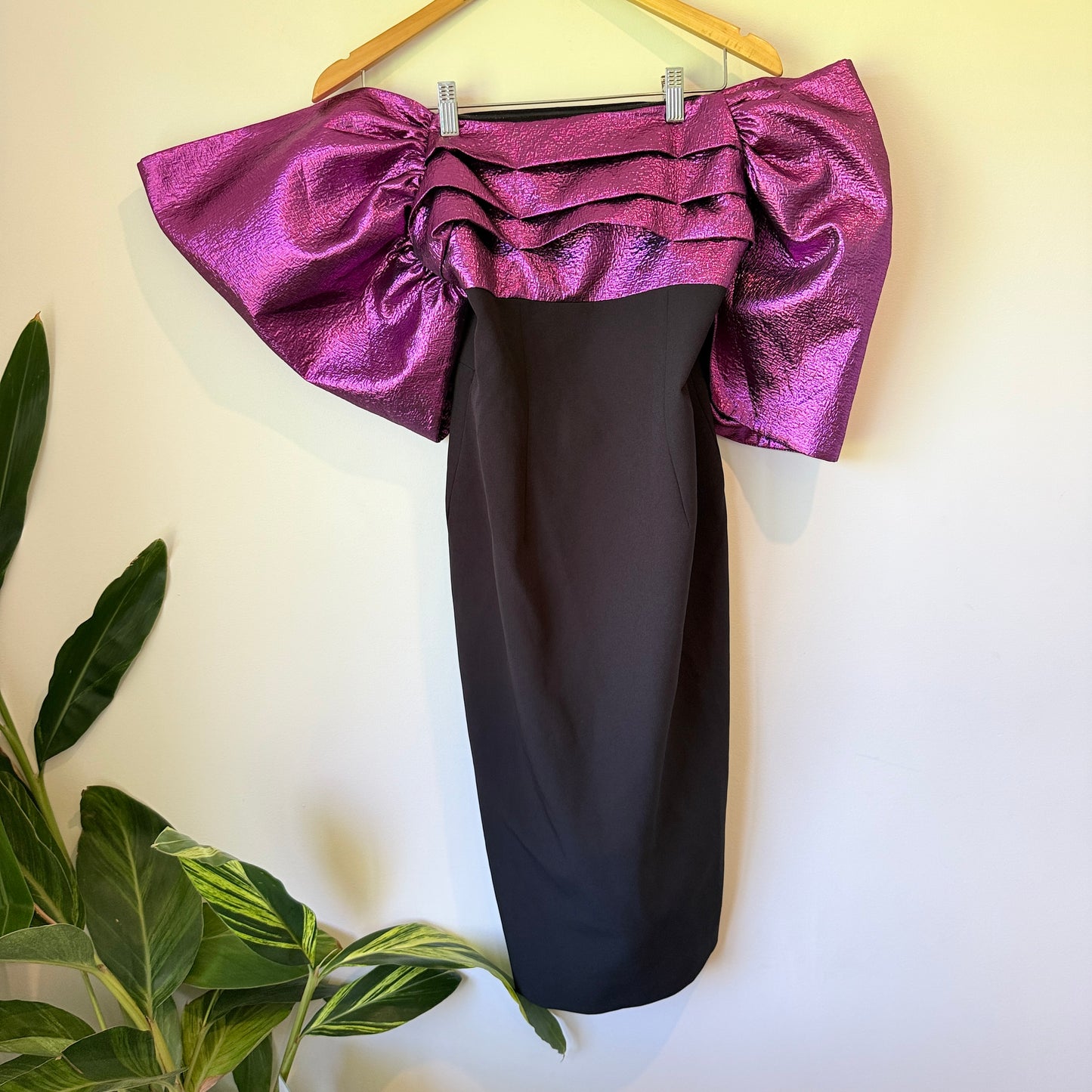 Coast Julie Kyath Metallic Pleat Detail Dress Size 10