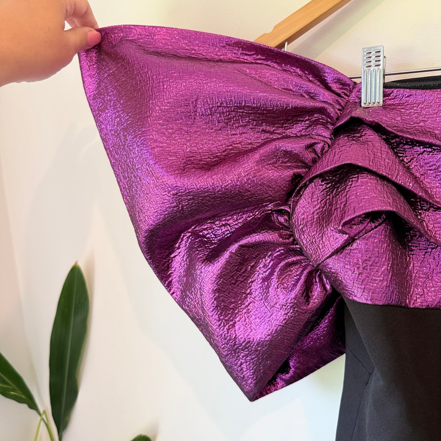 Coast Julie Kyath Metallic Pleat Detail Dress Size 10