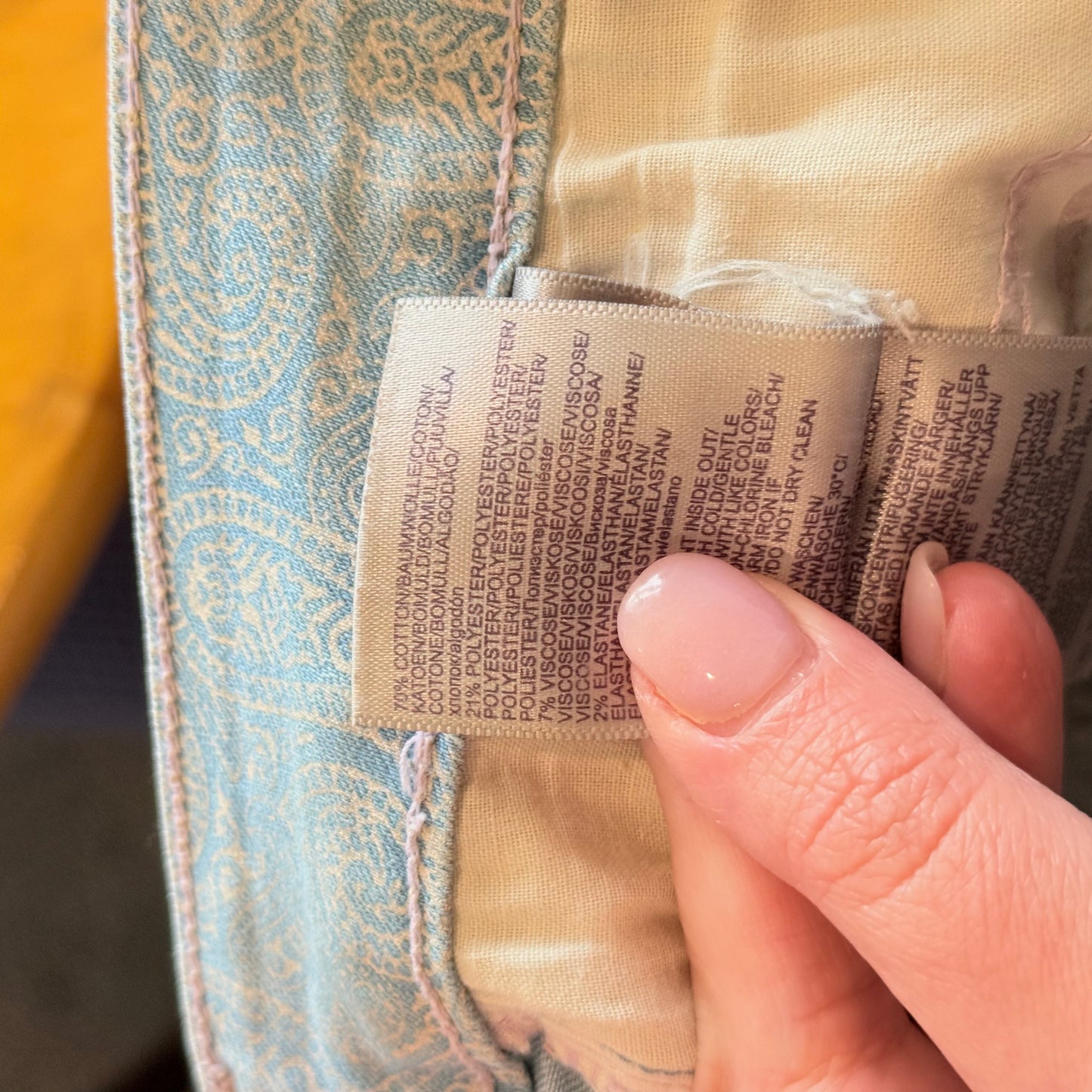 NYDJ (USA) Size 12 Roll Cuff Ankle Paisley Patterned Jeans