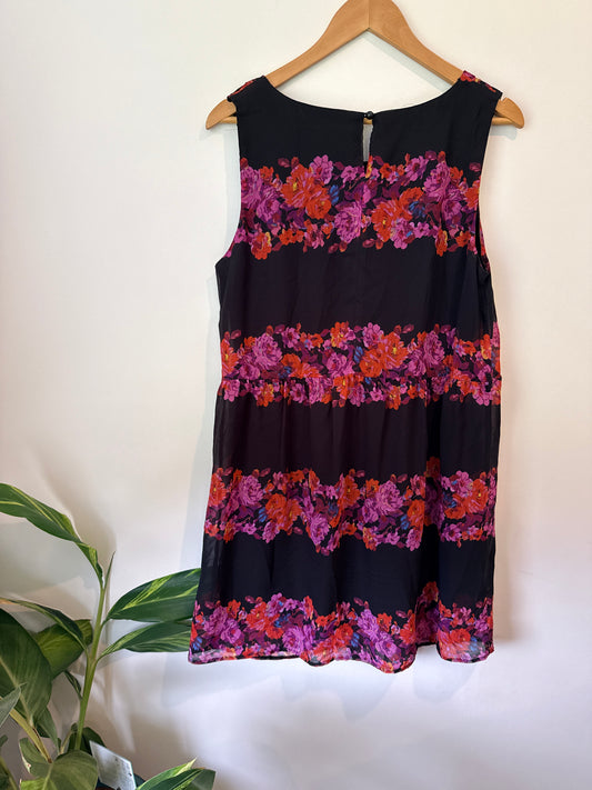 Urban Precinct Size 14 Floral Dress