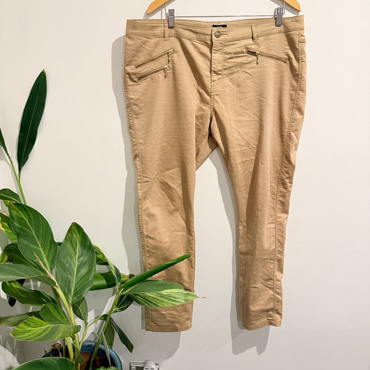F & F Size 20 / 106cm waist Boyfriend Pants