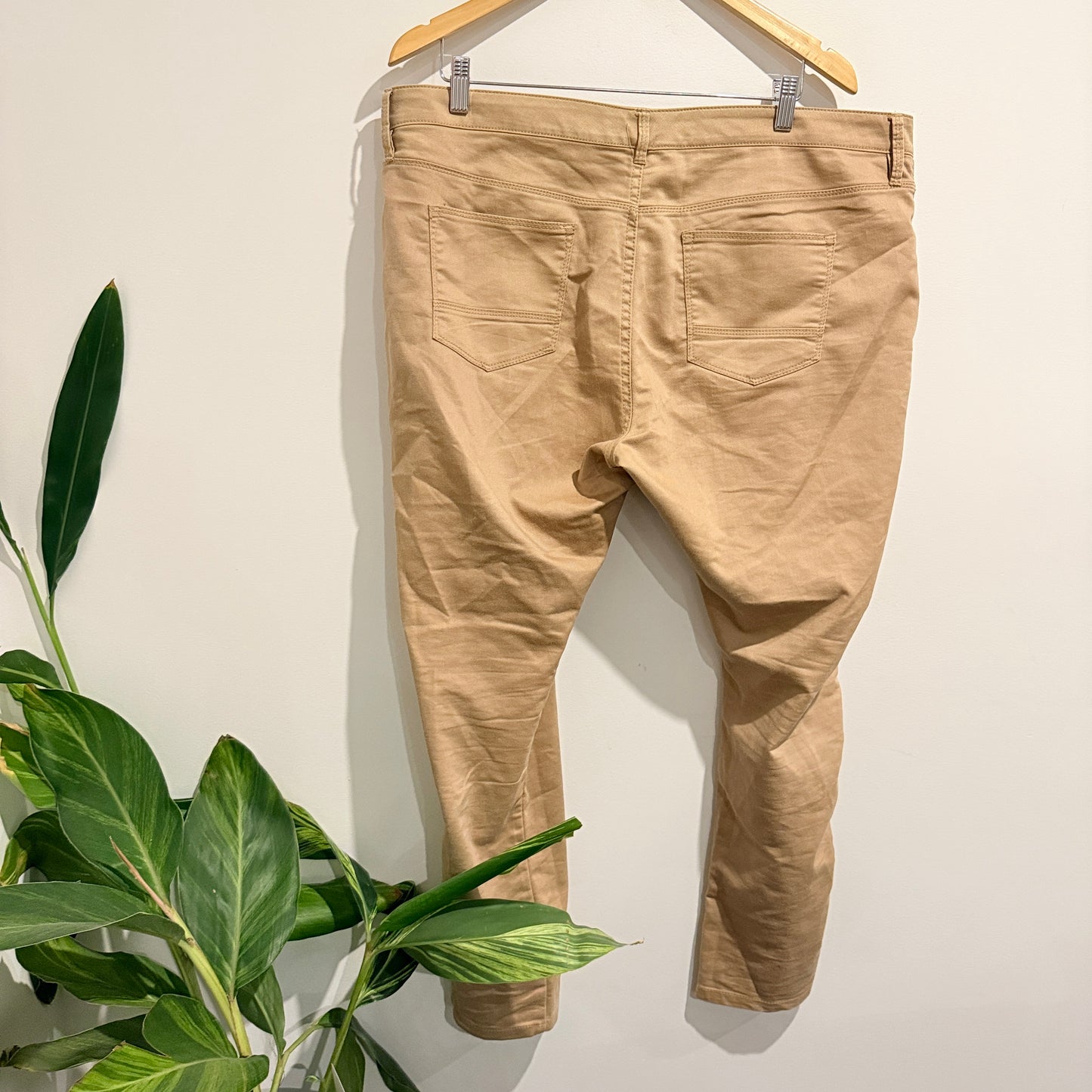 F & F Size 20 / 106cm waist Boyfriend Pants
