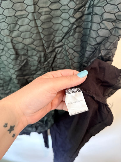 Brand Unknown Size L Scoop-Neck Top