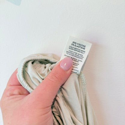 Glassons Size M Strapless Viscose Top