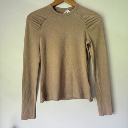 Mecity Size M Beige Long-Sleeved Top