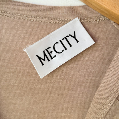 Mecity Size M Beige Long-Sleeved Top