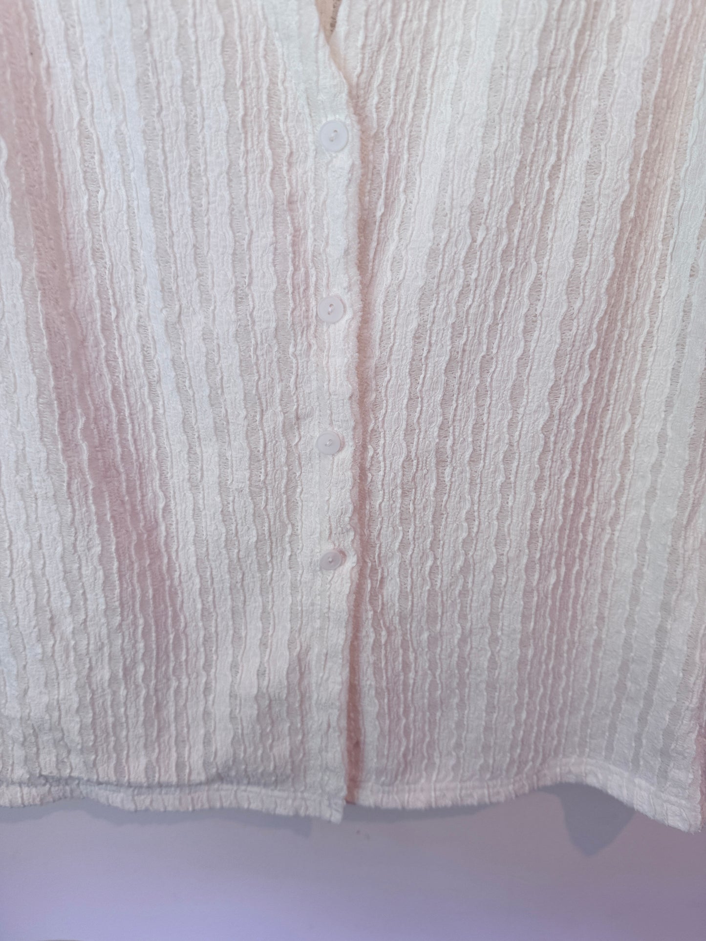 Mirrou Size L V-neck Sleeveless Blouse