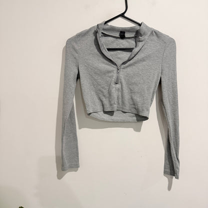 Shein Size S Grey Ribbed Long-Sleeve Crop Top