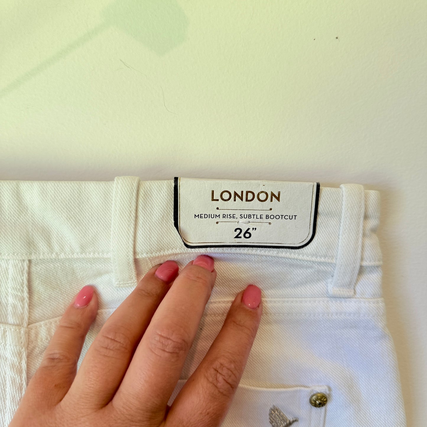 MiH Jeans The London White Bootcut Size 26