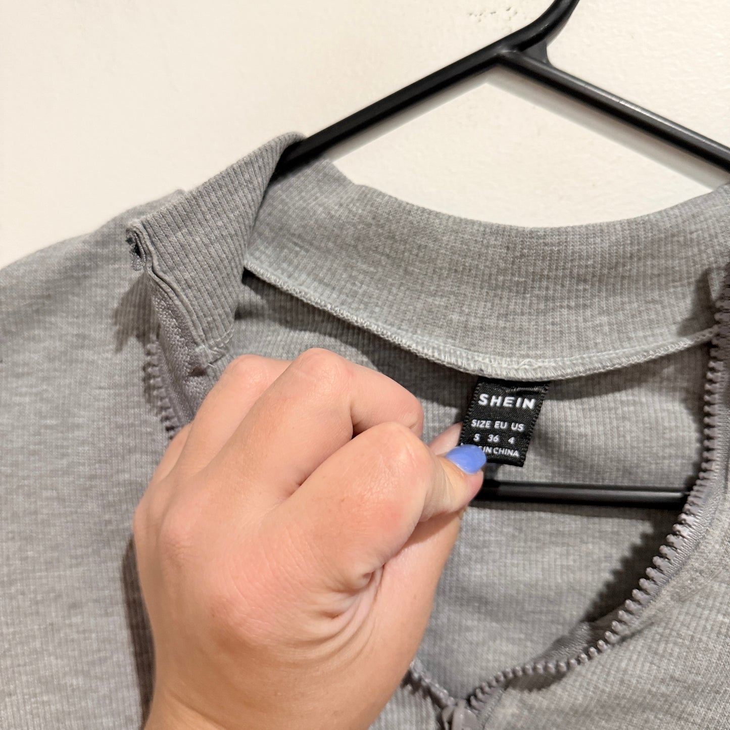 Shein Size S Grey Ribbed Long-Sleeve Crop Top