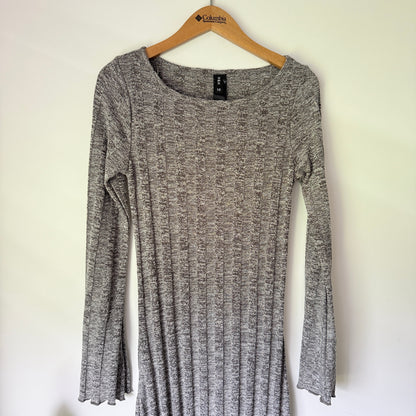 H & H Size 10 Soft-Touch Maxi Ribbed Knit Dress