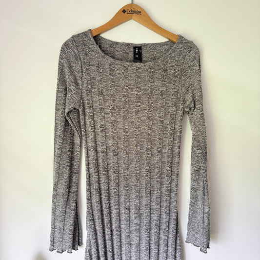 H & H Size 10 Soft-Touch Maxi Ribbed Knit Dress