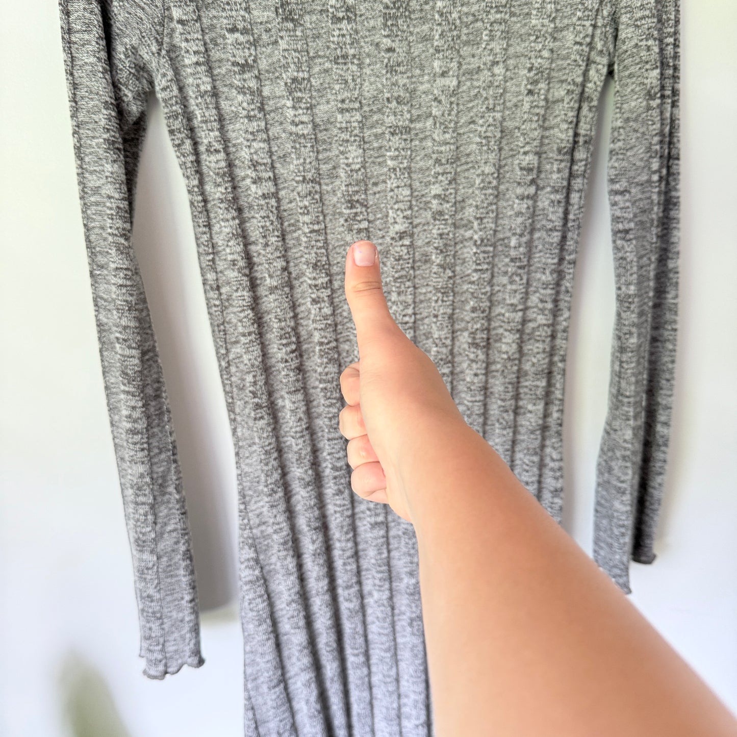 H & H Size 10 Soft-Touch Maxi Ribbed Knit Dress