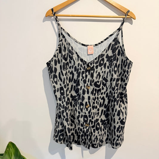 Milk Bar Size XL Leopard Print Button Front Camisole Top