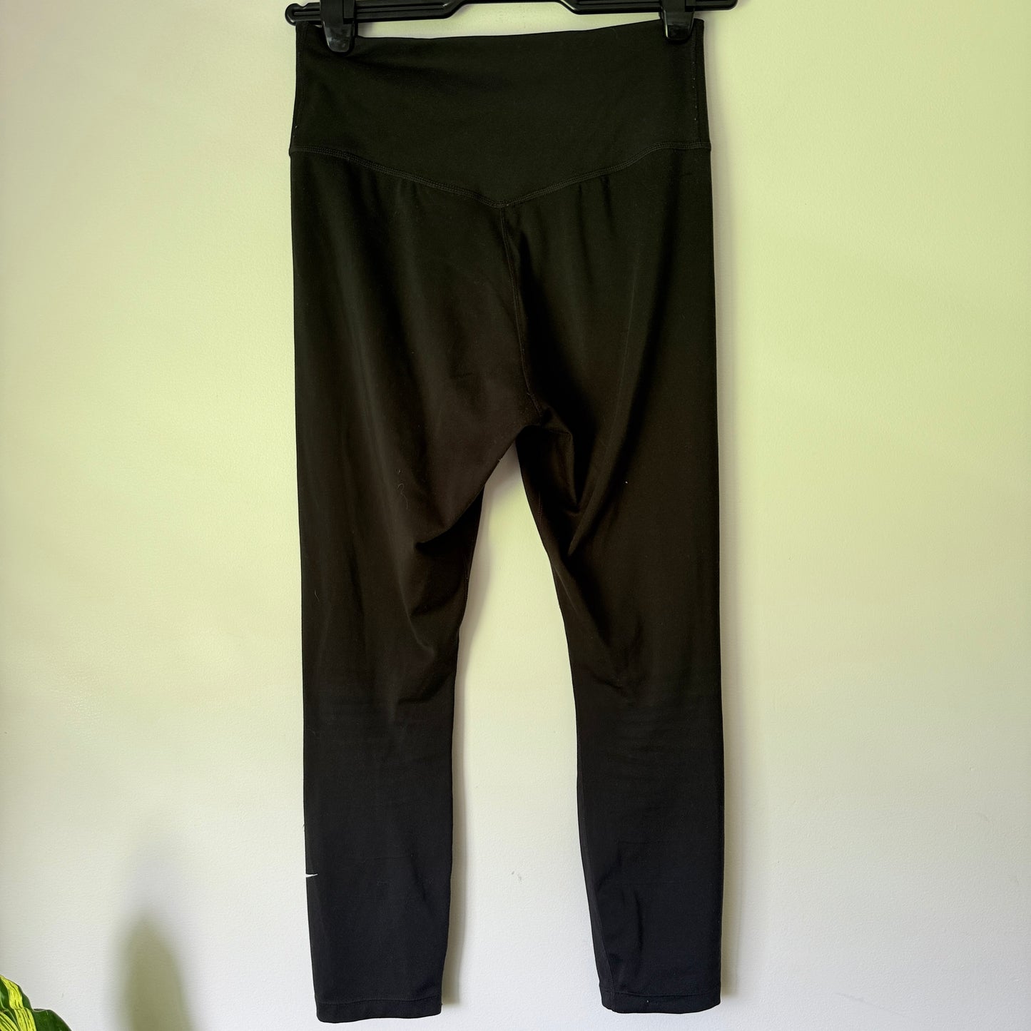 Nike Size S Black Athletic Leggings