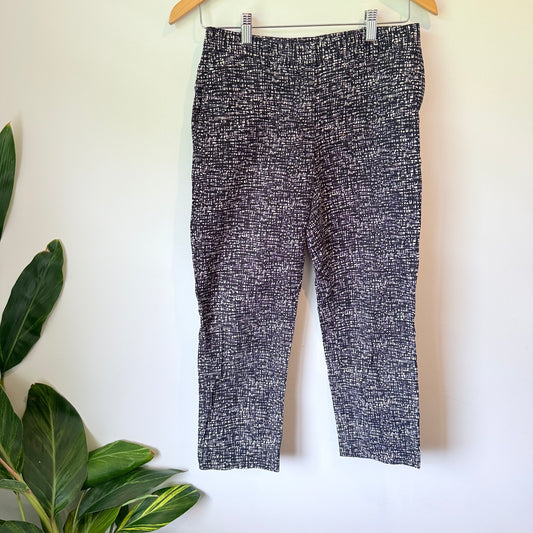 GAP Size 2 Regular Crop Cotton Pants