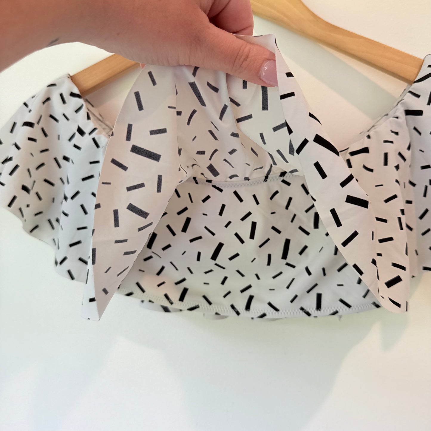 Topshop Size 8 Bandeau Swim Top