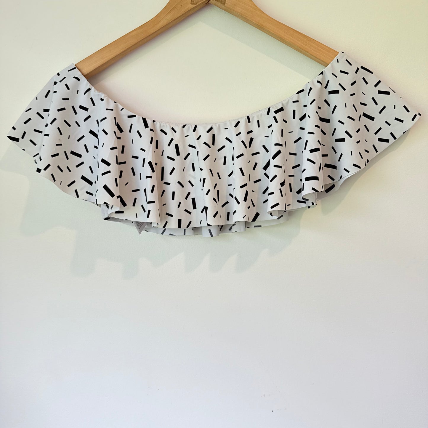 Topshop Size 8 Bandeau Swim Top