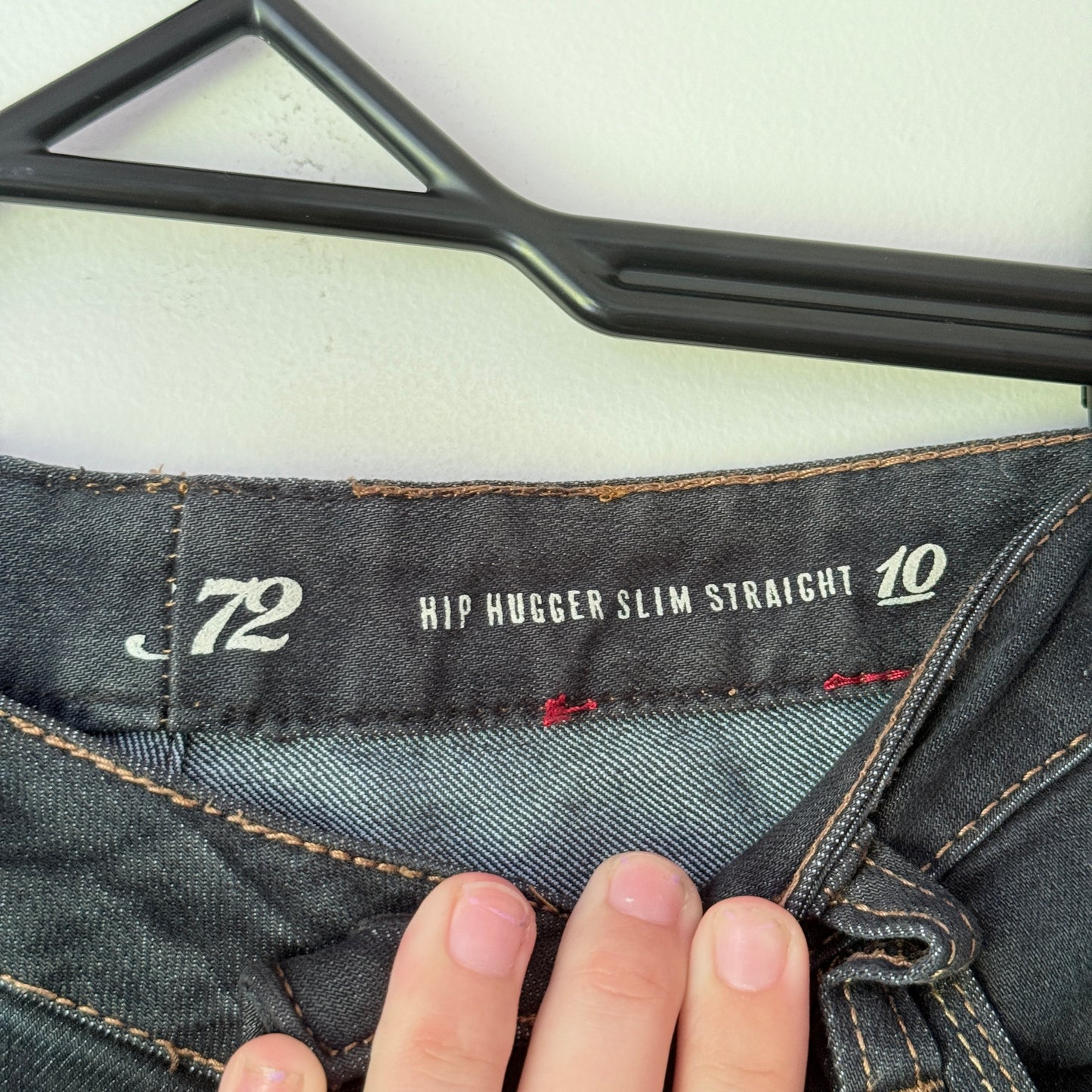 J72 Size 10 Dark Wash Hip Hugger Slim Straight Jeans