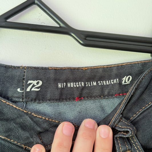 J72 Size 10 Dark Wash Hip Hugger Slim Straight Jeans