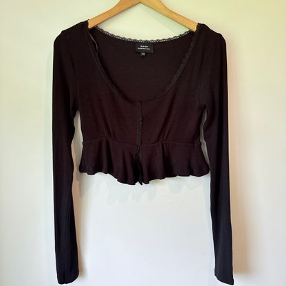 Sun Sai Size M (10) Crop Cardi with Lace Trim
