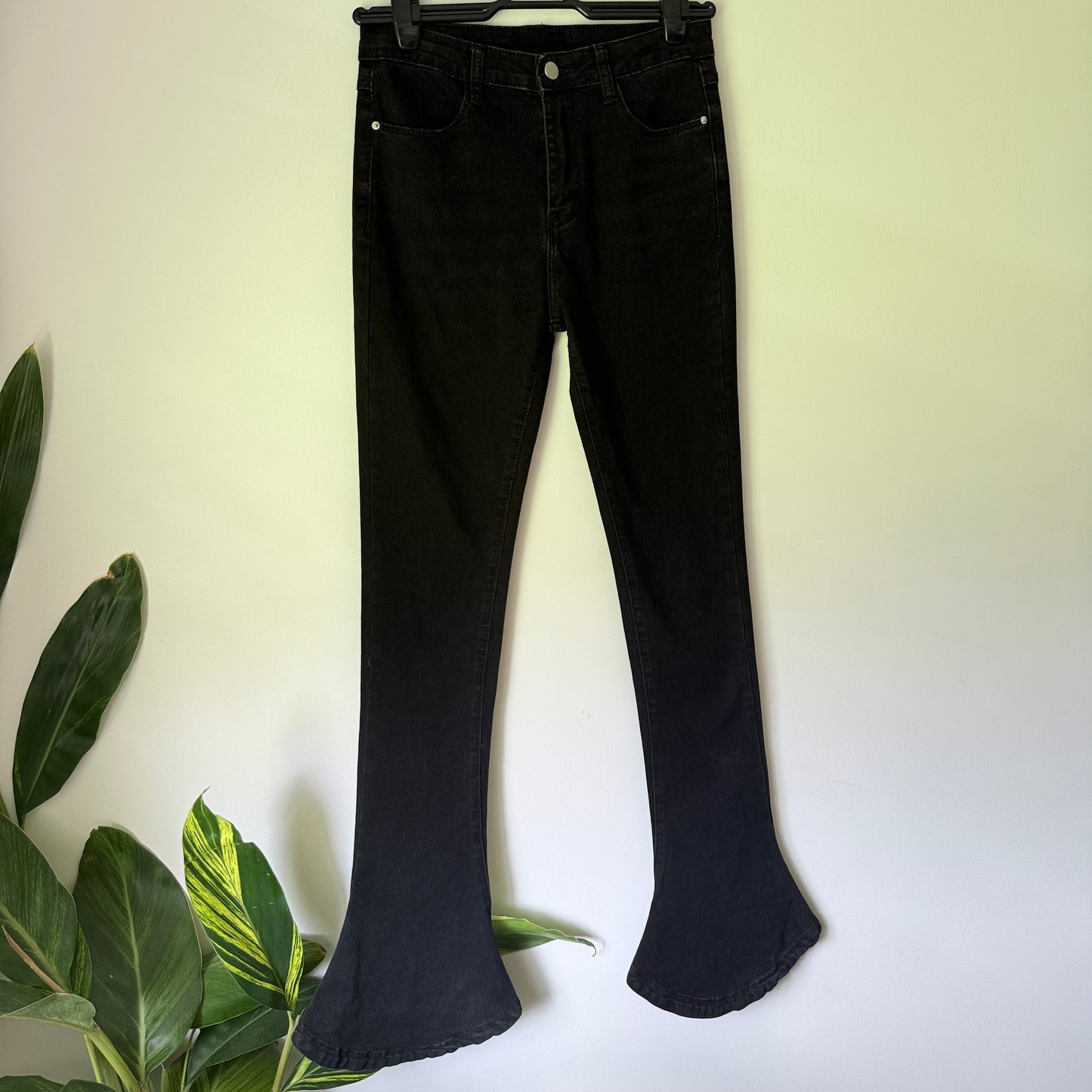 Panpan Size S High-Rise Flare Bootcut Women’s Jeans