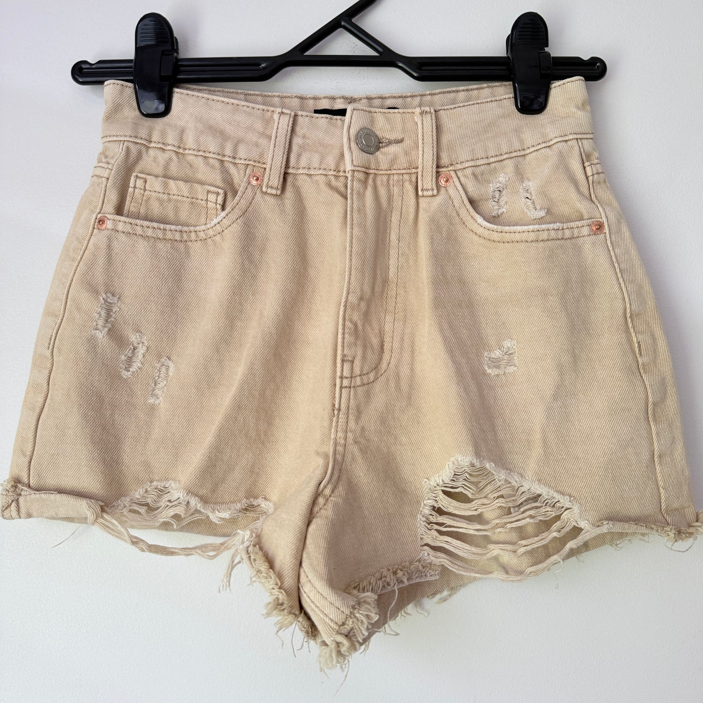 Jay Jays Riley Size 6 Beige Denim Cut-Off Shorts