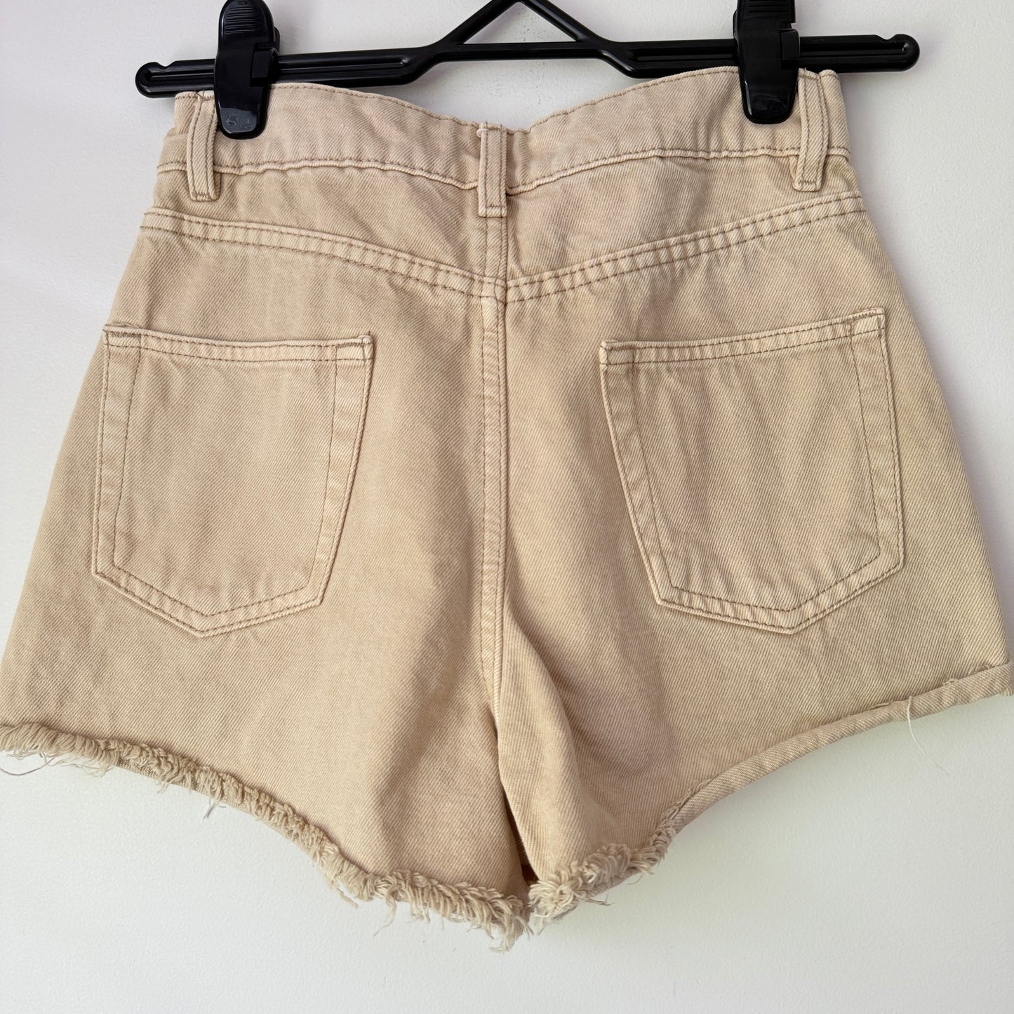 Jay Jays Riley Size 6 Beige Denim Cut-Off Shorts