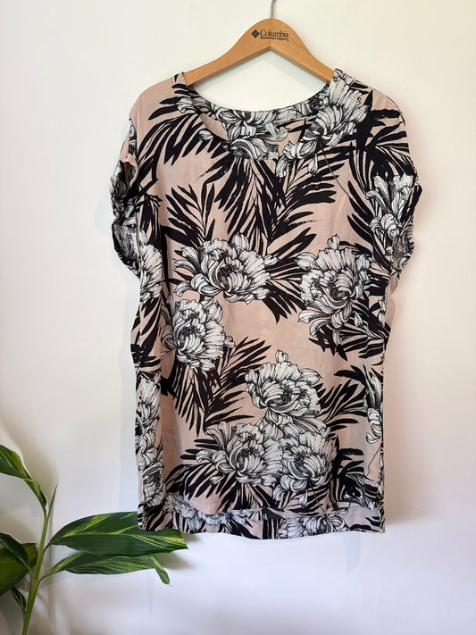 Maya Size 14 Short-Sleeve Tunic Top