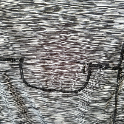 Active Size M Heathered Black & Gray Jacket
