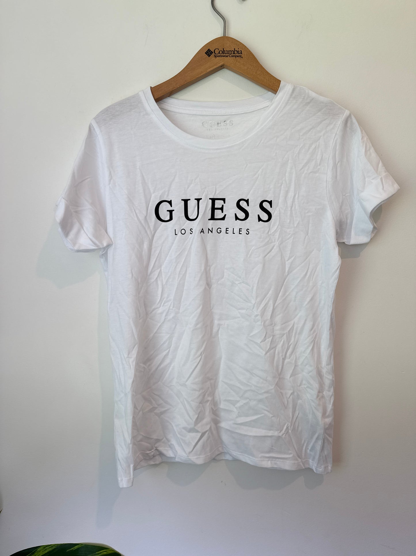 Guess Size S Graphic Tee