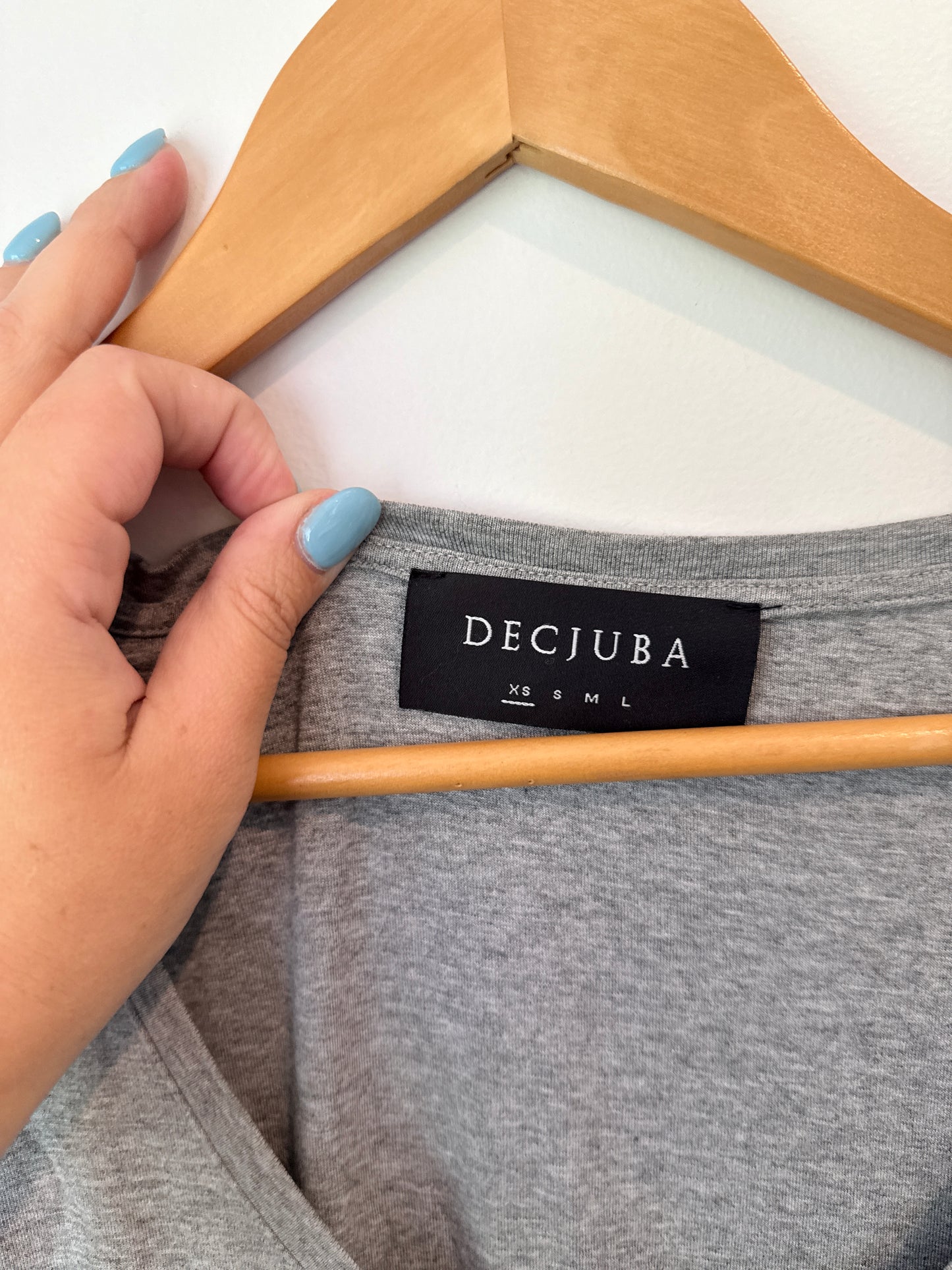 Decjuba Size XS Maxi Dress