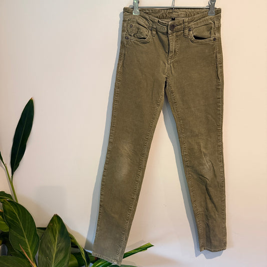 Kut from the Cloth Size 0 | Waist 70cm Olive Green or Khaki-Colored Ankle Jeans