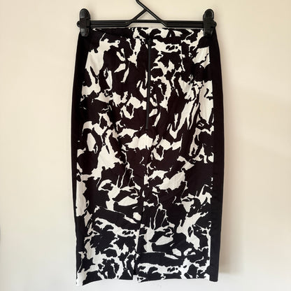 Cue Size 8 Black White Abstract Print Cotton Pencil Skirt