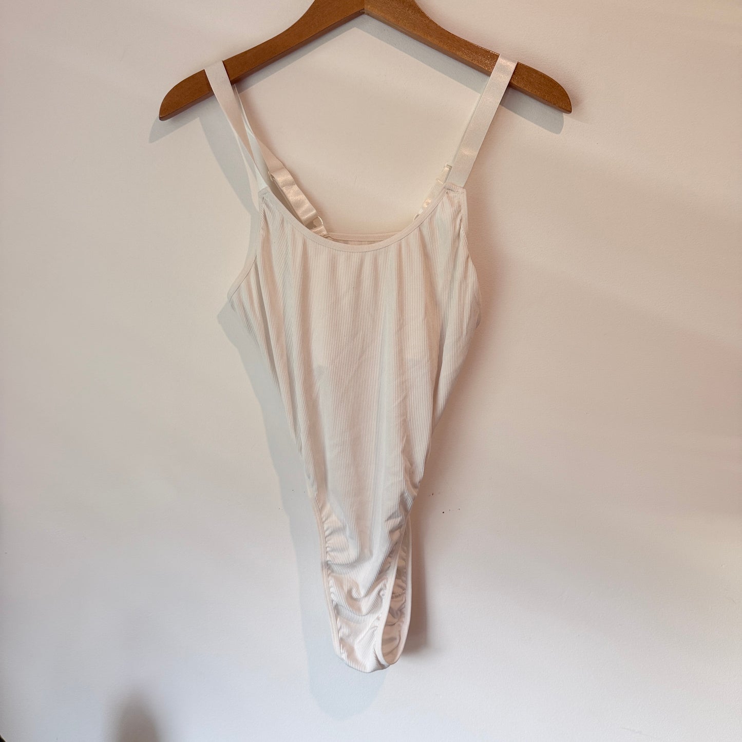 Brand Unknown Size XL Ribbed High Cut Thong Bodysuit