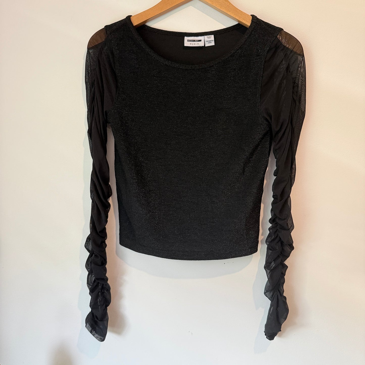 Noisy May Size S Black Long-Sleeve Cropped Blouse