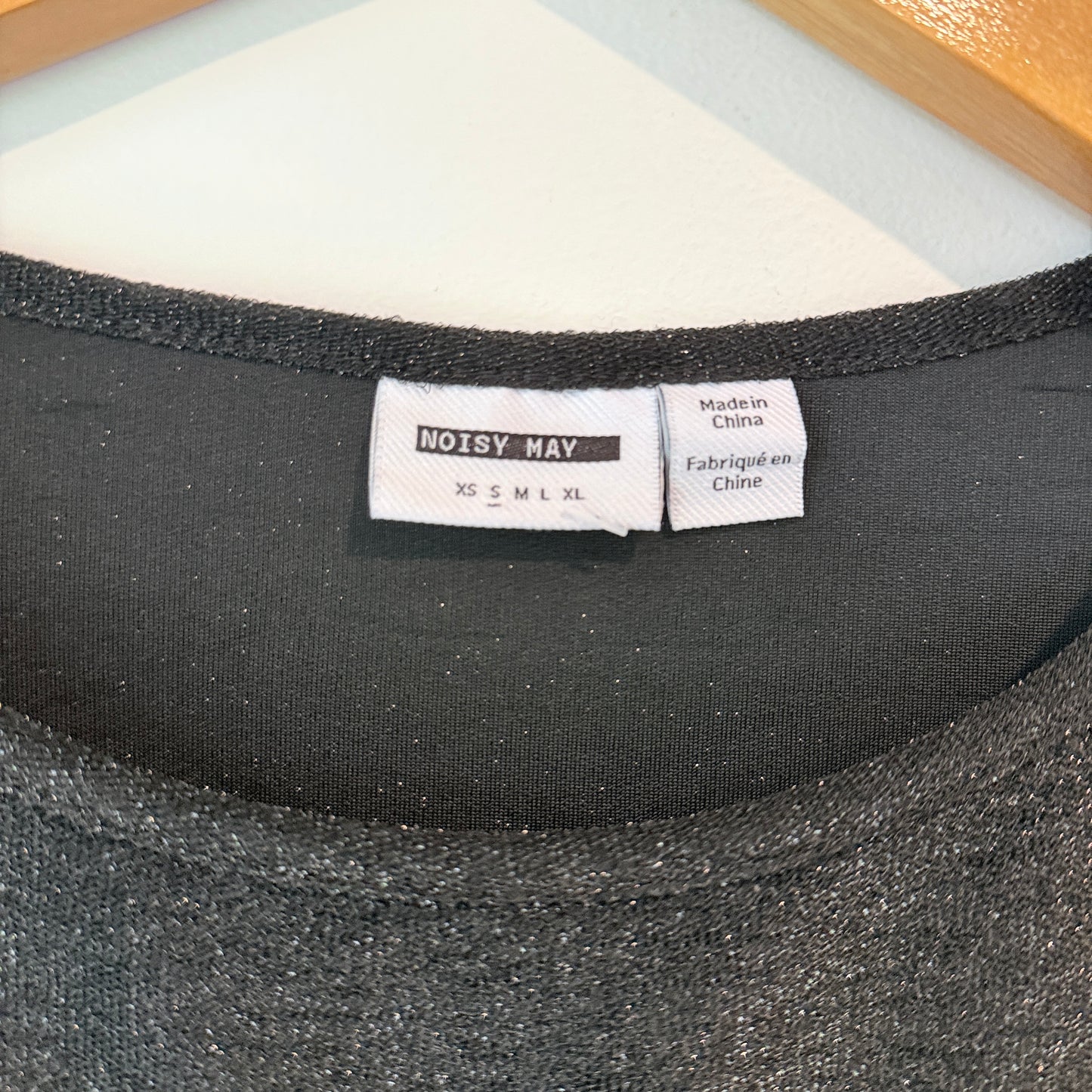 Noisy May Size S Black Long-Sleeve Cropped Blouse