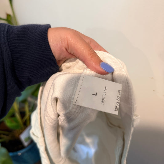 Brand Unknown Size L | Waist 80cm White Cargo Mini Skirt