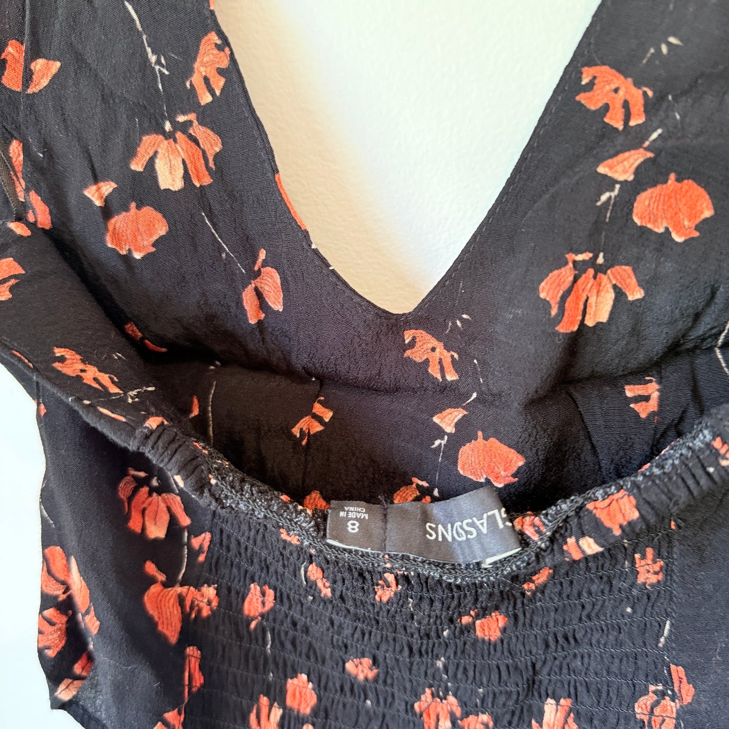 Glassons Size 8 Black Floral Halter Top