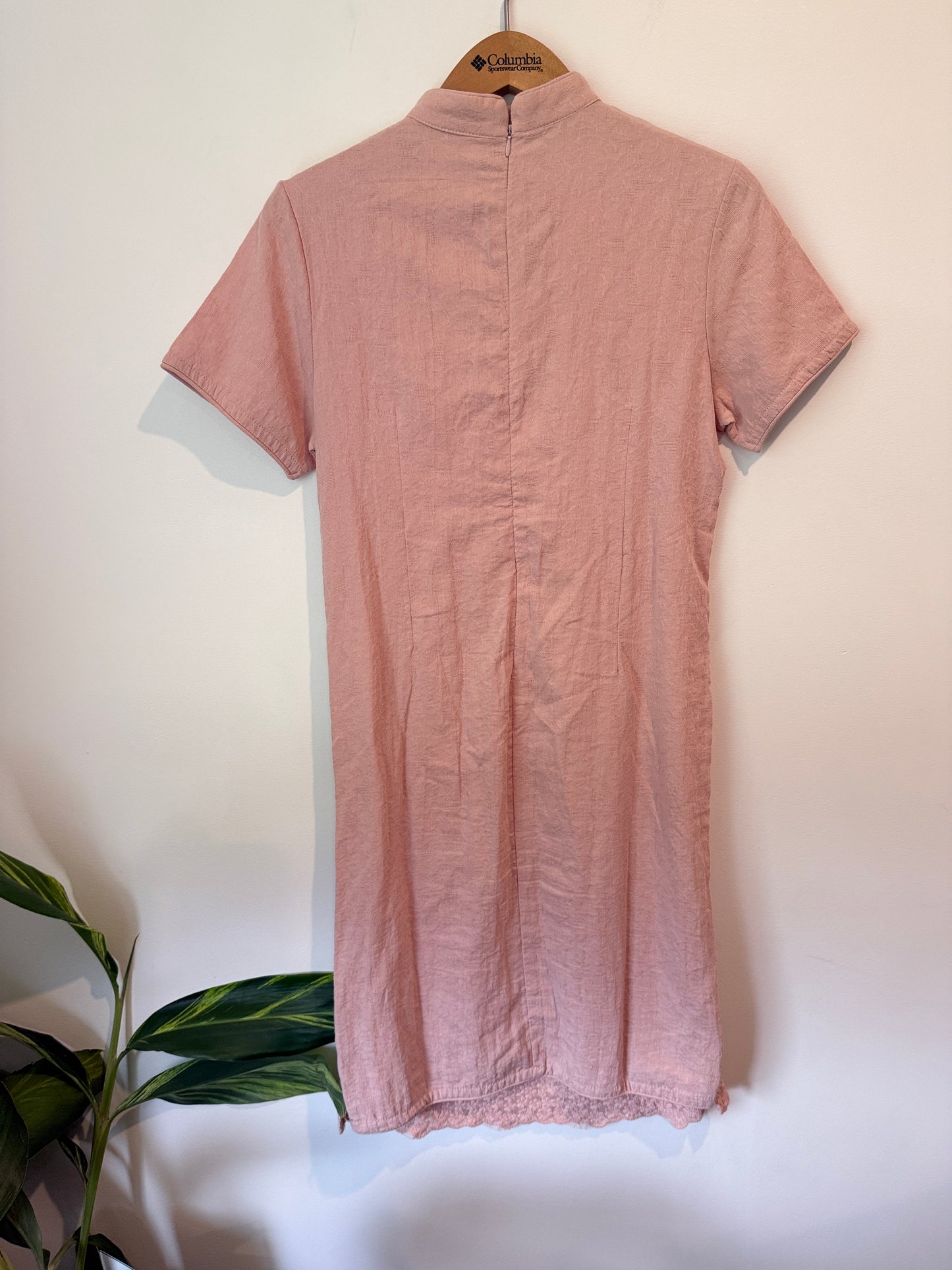 Bellyoke Embroidered Cheongsam Style Dress Size M (44cm U/Arm)
