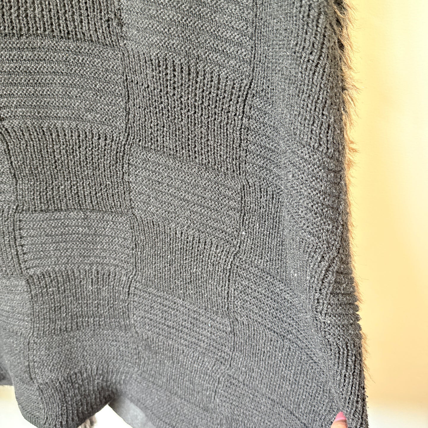 Ringspun Size 10 Gray Faux Fur Vest