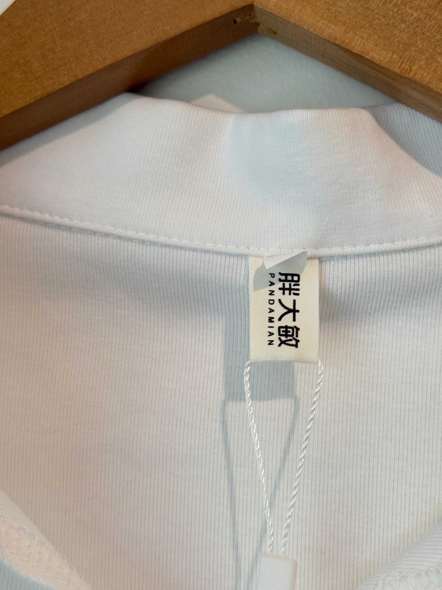 Pandamian White Ruched Button Long Sleeve Top Size 2XL