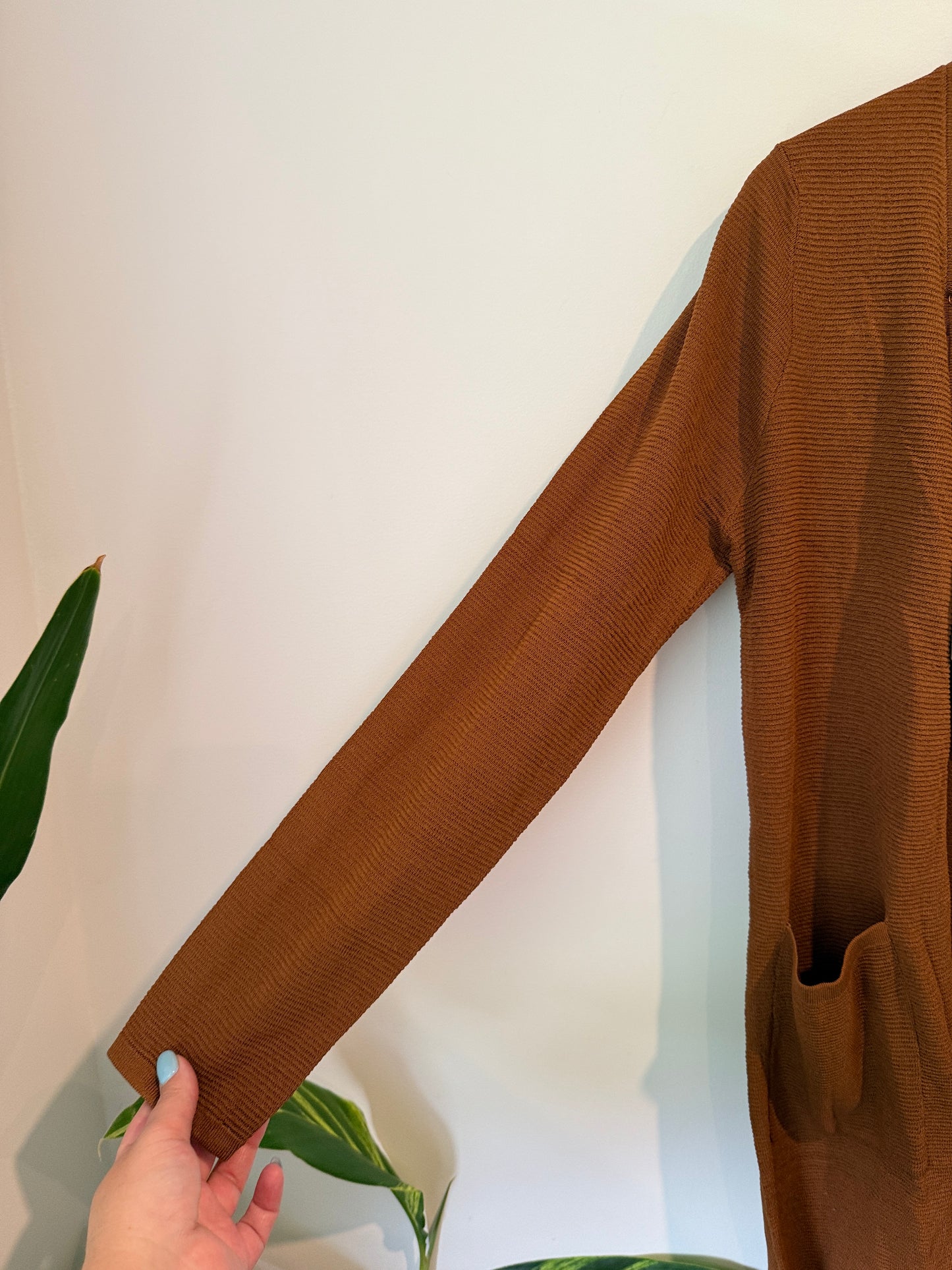 Xixuan Knit Longline Cardigan with Pockets (47cm U/Arm)