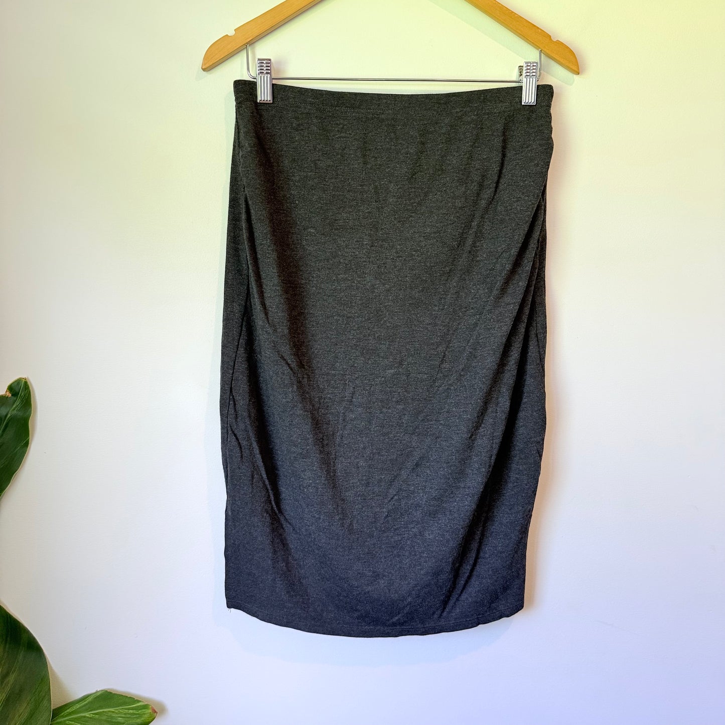 Cotton on Size L Stretch Viscose Blend Skirt