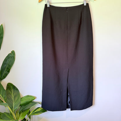 Classique Classic Style Size 12 Skirt