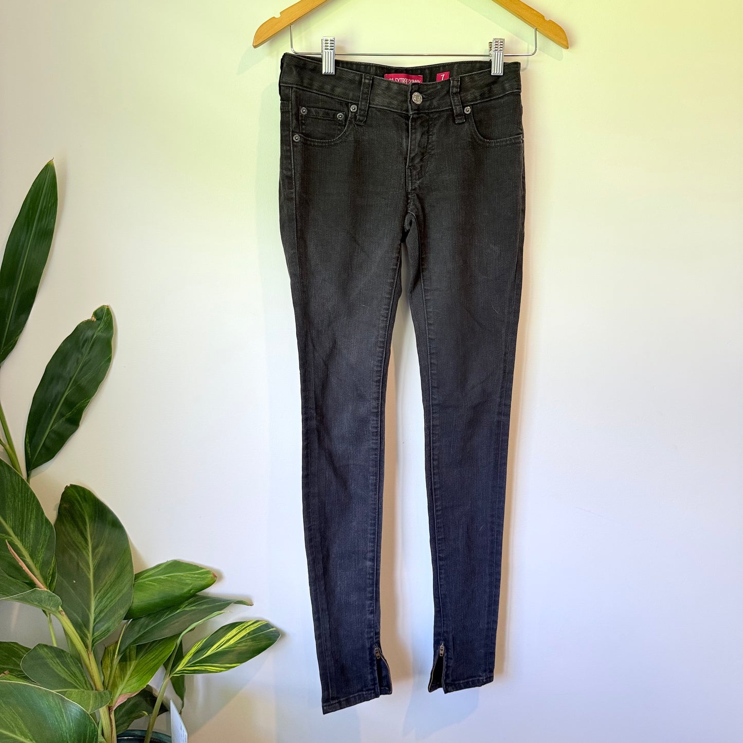 Levis 831 Extreme Skinny Jeans Black Size 7