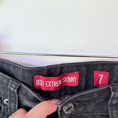Levis 831 Extreme Skinny Jeans Black Size 7