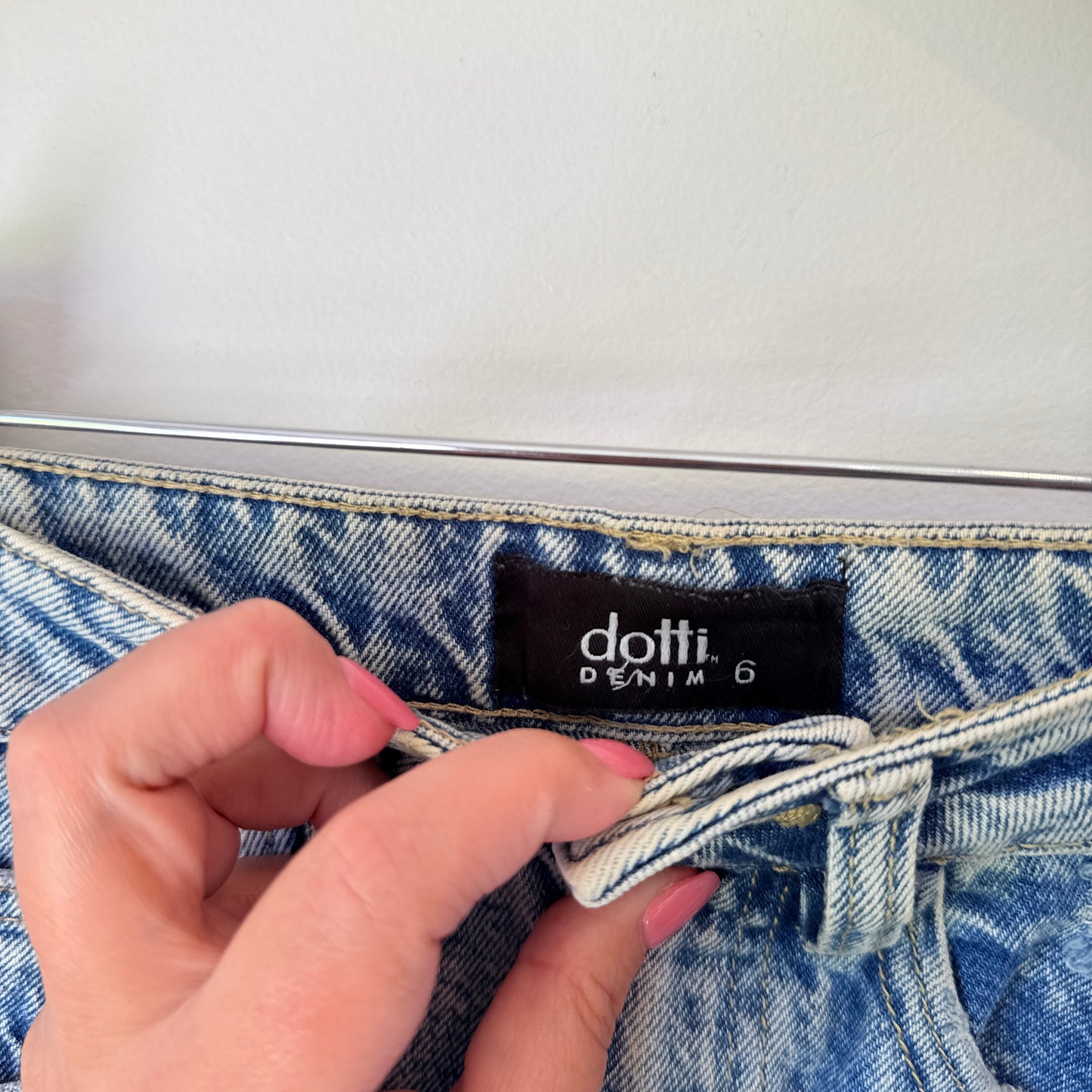 Dotti Size 6 Denim Short Skirt