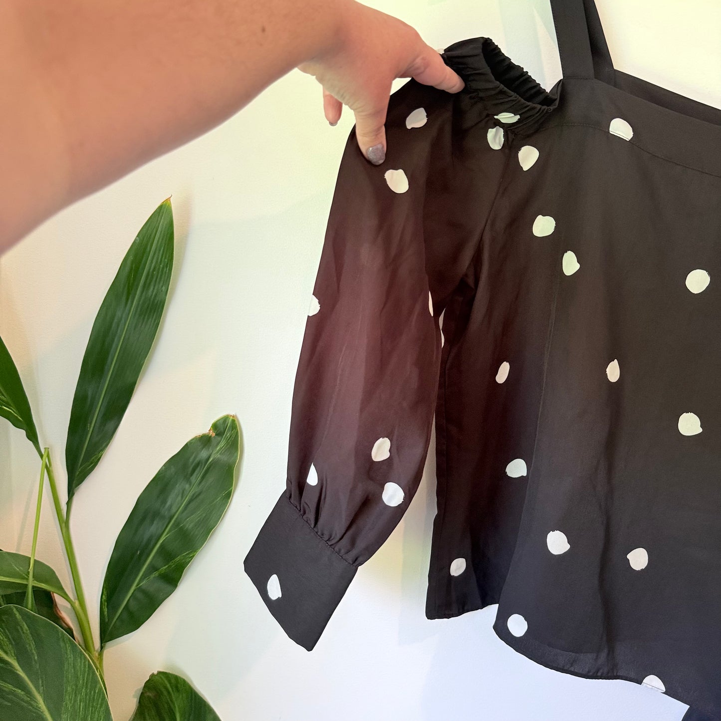 WAREHOUSE The Label Size 12 Dotty Bardot Top