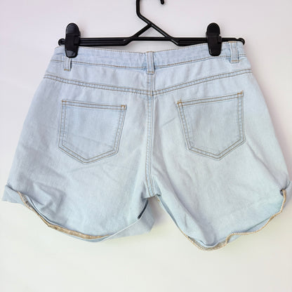 Garage Size 10 Light Wash Cuffed Denim Shorts